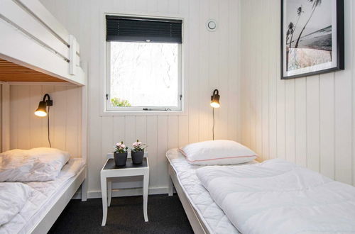 Photo 8 - 5 Person Holiday Home in Toftlund