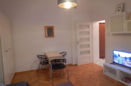 Photo 3 - Chmielna Rooms Apartment