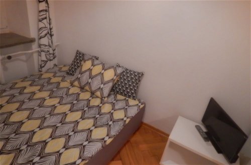 Photo 4 - Chmielna Rooms Apartment