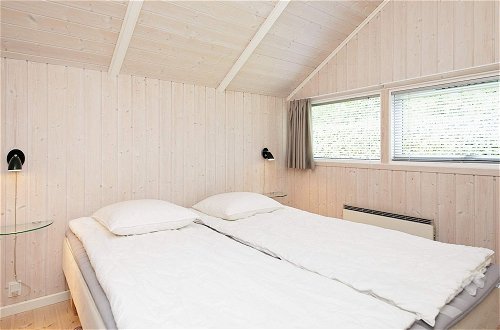 Foto 2 - 8 Person Holiday Home in Otterup