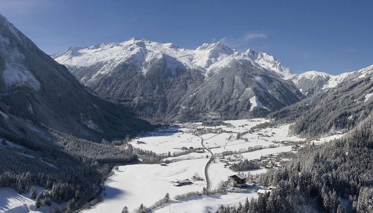 Photo 1 - Chalet in ski Area Hochkrimml - Zillertal Arena