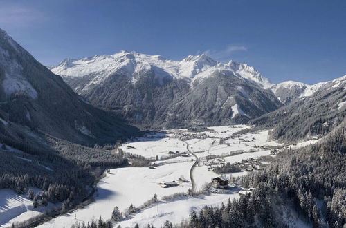 Photo 1 - Chalet in ski Area Hochkrimml - Zillertal Arena