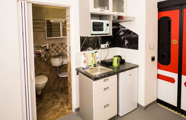 METRO Apartment - Photo 16