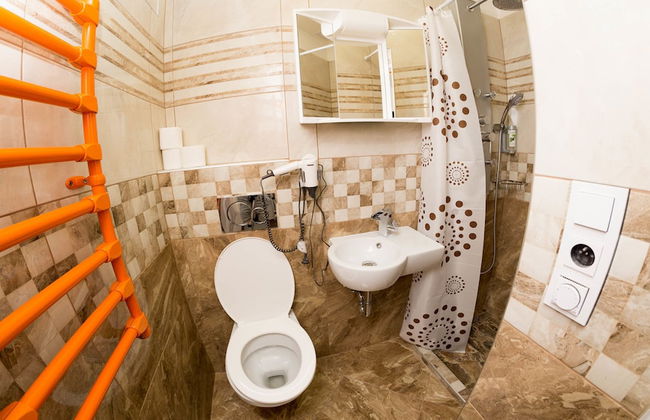 METRO Apartment - Photo 19