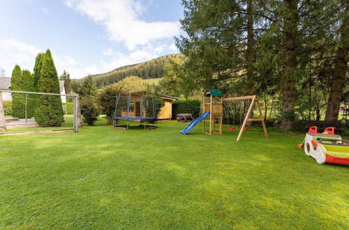 Photo 27 - Bungalow in Gloednitz in Carinthia With Pool