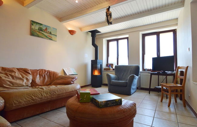 Modern Farmhouse in Chassepierre With Terrace - Foto 17