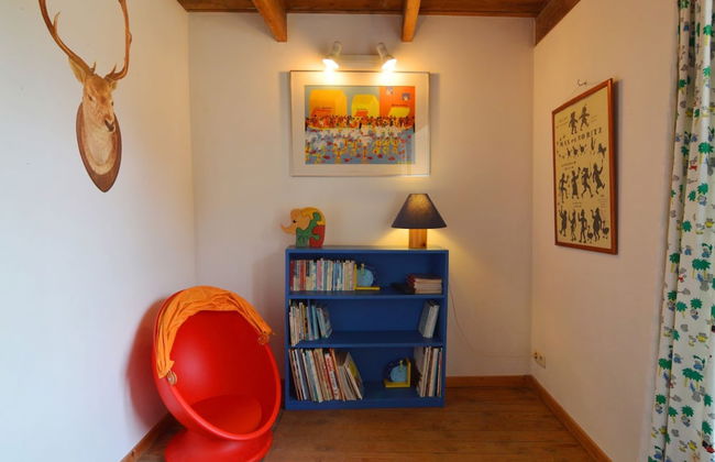 Modern Farmhouse in Chassepierre With Terrace - Foto 10