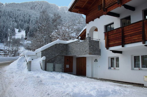 Photo 14 - Spacious Apartment in Kitzbuhel near Ski Lift