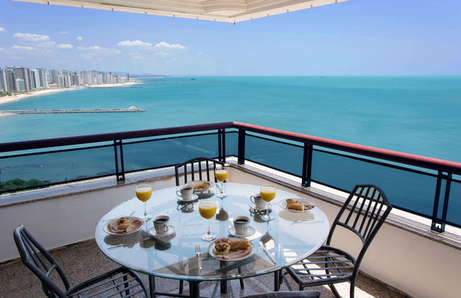 Um por andar com vista panorâmica do mar - Foto 21