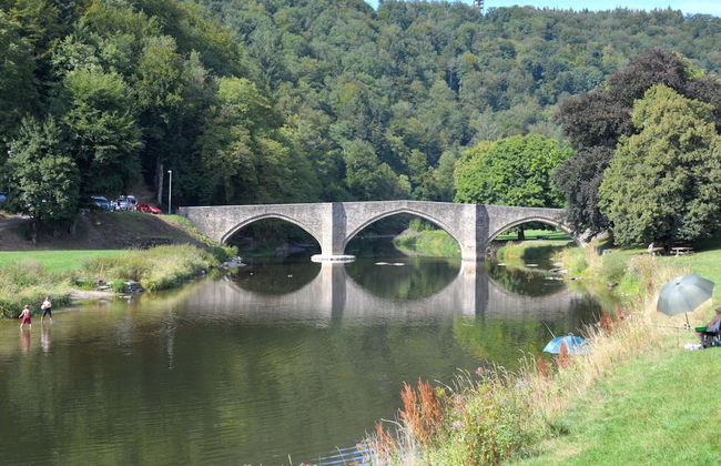 Child Friendly Holiday Home in Bouillon near River - Foto 35