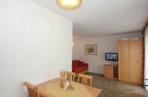 Photo 18 - Luxurious Apartment in Kaltenbach With Saana