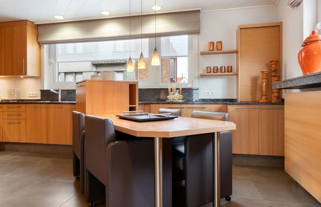Beachfront Home With Sauna - Photo 11