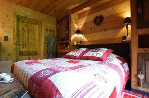 Foto 2 - Majestic Chalet in Arville With Bubble Bath