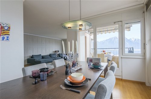 Foto 5 - Alpine Stunning Apartment in Montreux