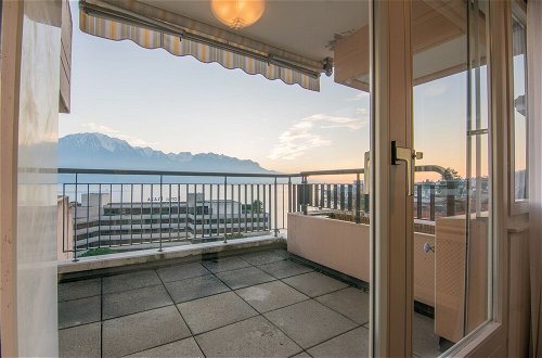 Foto 13 - Alpine Stunning Apartment in Montreux
