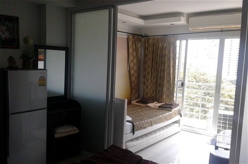 Photo 11 - Wongamat Privacy by Good Luck Apartments