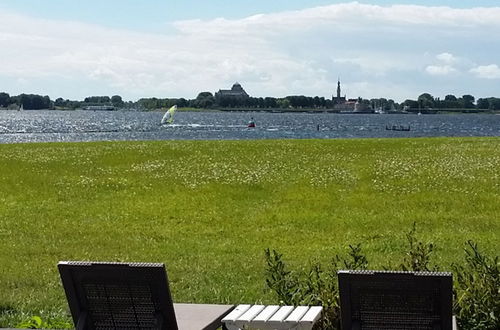 Photo 22 - Cosy Holiday Home on Lake Veere With the Beach Right at Your Doorstep