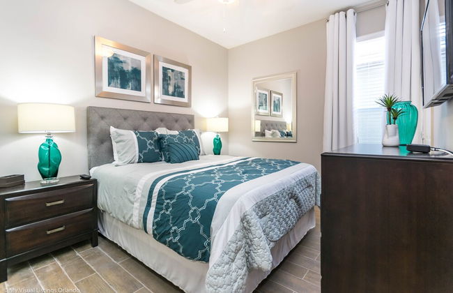 8119 Sun Palm Drive - Photo 9