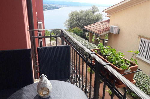 Photo 10 - Deluxe Apartment With Amazing sea View in Opatija