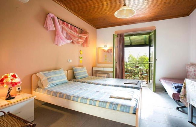 Hara Apartments - Photo 3