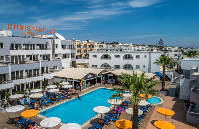 Christabelle Hotel Apartments - Foto 1