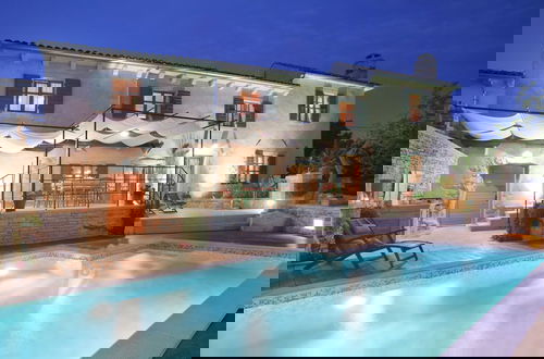 Photo 18 - Authentic Holiday Home in Barban With Swimming Pool
