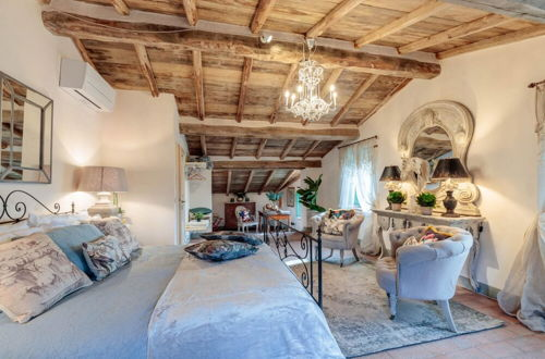 Foto 74 - Villa Gufo in Lucca With 5 Bedrooms and 4 Bathrooms