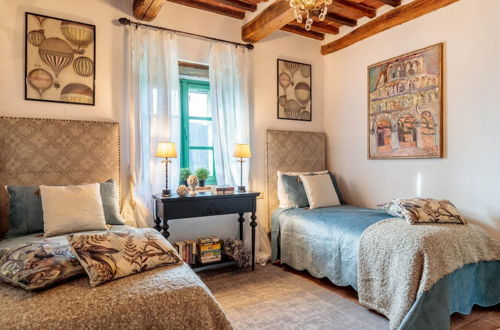 Foto 45 - Villa Gufo in Lucca With 5 Bedrooms and 4 Bathrooms