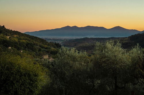 Photo 14 - Villa Gufo in Lucca With 5 Bedrooms and 4 Bathrooms