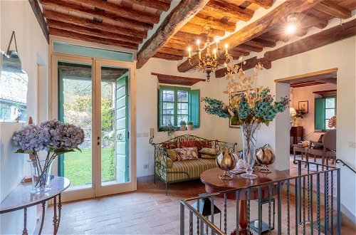 Photo 49 - Villa Gufo in Lucca With 5 Bedrooms and 4 Bathrooms