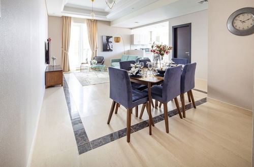 Photo 15 - Resplendent 2BR Apartment In The Heart Of Downtown Dubai