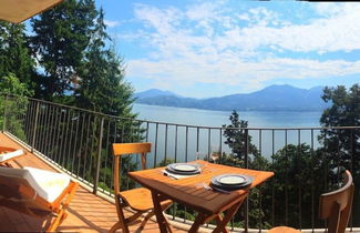 Photo 2 - Gioia Apartment With Lake View and Pool