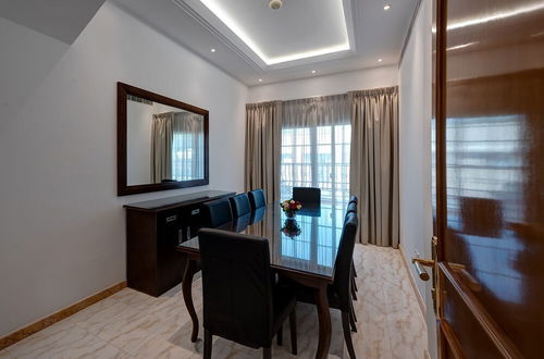 Photo 4 - J5 Four Bedroom Villa in Mirdif