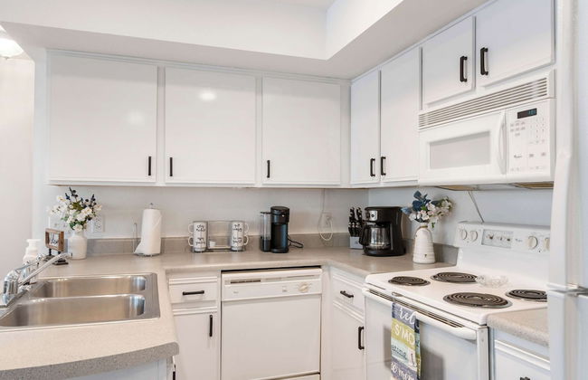 Boatin & Floatin on Table Rock Lake in the Ozarks! - Foto 9