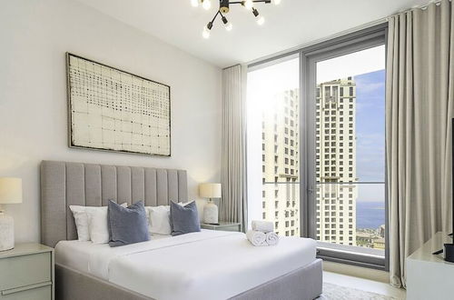 Photo 4 - LUX Contemporary Suite Marina View 3