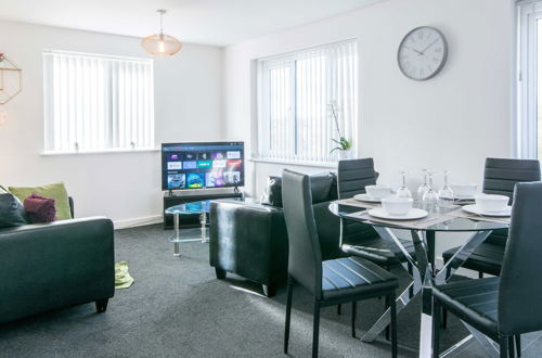 Photo 3 - Levon House, Coventry - 2 Bedroom Apartment