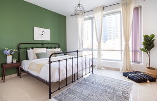 Photo 2 - Radiant & Picturesque 1BR in Dubai Marina