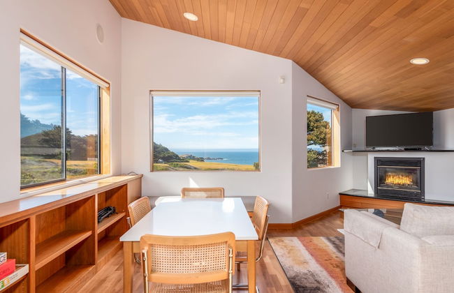 Ocean Retreat - Photo 17