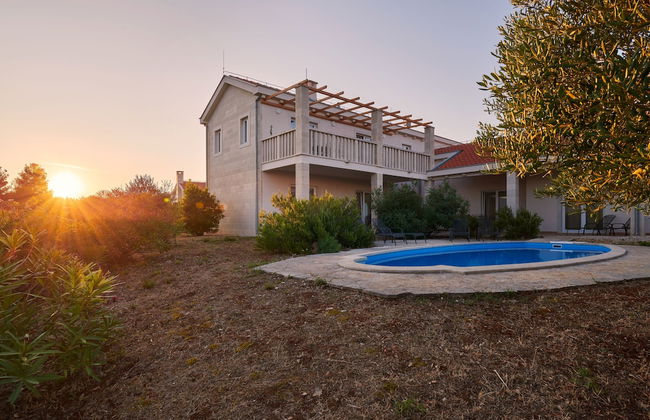 Luxury Villas Stari Grad - Foto 35