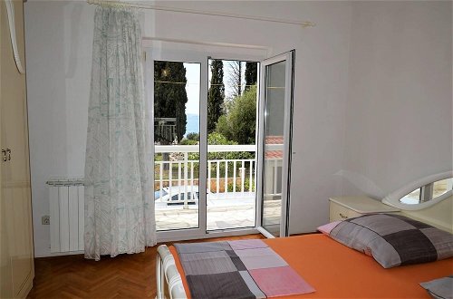 Foto 4 - Stunning 2-bed Apartment in Okrug Gornji