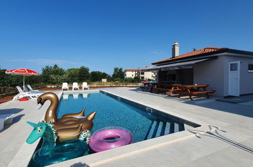 Foto 64 - FAMILY APARTMENT HOUSE LUCIJA WITH POOL