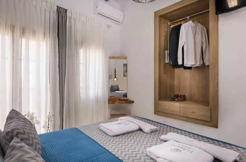 Photo 2 - Evlimeni Suites