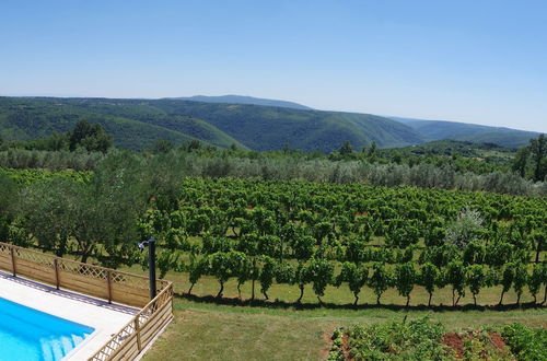 Foto 14 - Spacious Apartment With Views of the Vineyards