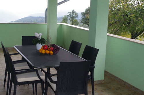 Photo 21 - Spacious Apartment With Views of the Vineyards