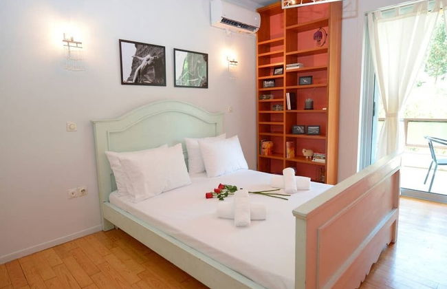 New Superb & Luminous 2 Bedroom Apartment - Photo 5