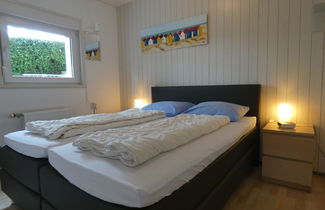 Foto 3 - Spacious Holiday Home Near the Woods in Husen