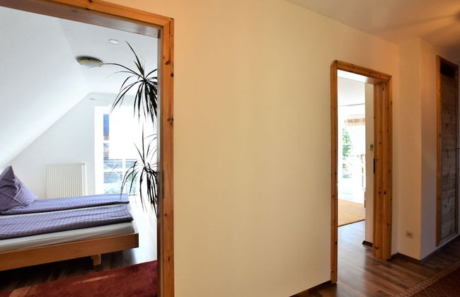 4 Room Holiday Apartment with Garden near Lake - Photo 4