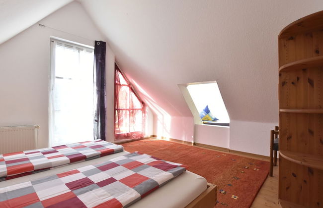 4 Room Holiday Apartment with Garden near Lake - Photo 8