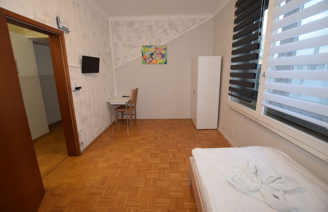 AB Apartment 38 - Photo 7