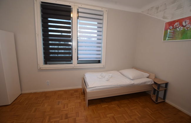 AB Apartment 38 - Photo 8